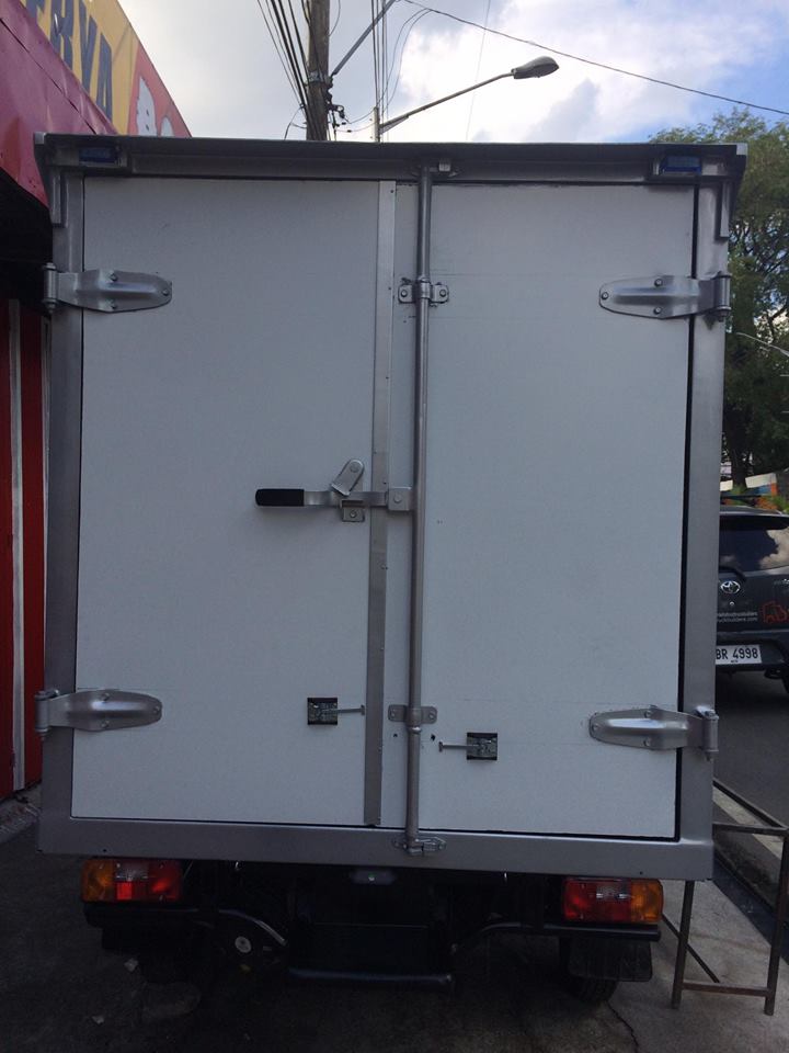 17991913_792454767577330_1373252381759782093_n